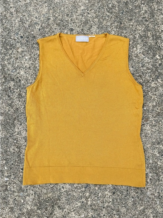 Liz Claiborne Tops - Liz Claiborne Mustard Gold V-Neck Knit Top Silk Feel Size S